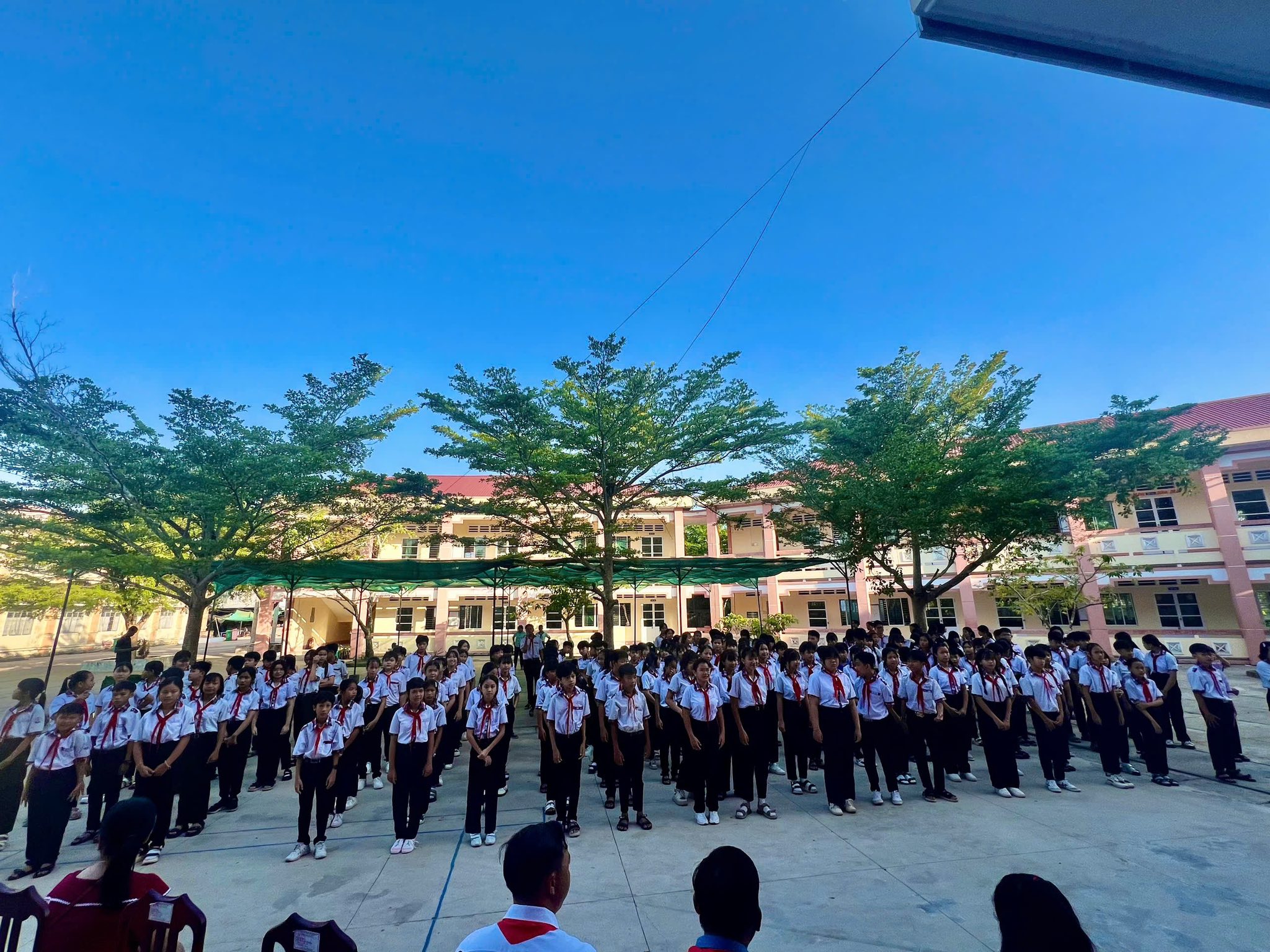 TRƯỜNG THCS TÂN LONG TỔ CHỨC NGÀY HỘI “THIẾU NHI VUI KHỎE – TIẾN BƯỚC LÊN ĐOÀN” NĂM HỌC 2025–2026