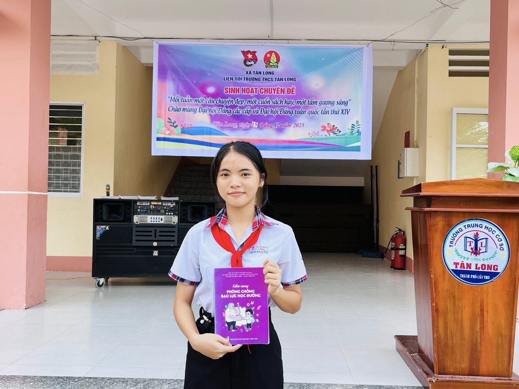 MỖI TUẦN MỘT CÂU CHUYỆN ĐẸP – MỘT CUỐN SÁCH HAY – MỘT TẤM GƯƠNG SÁNG