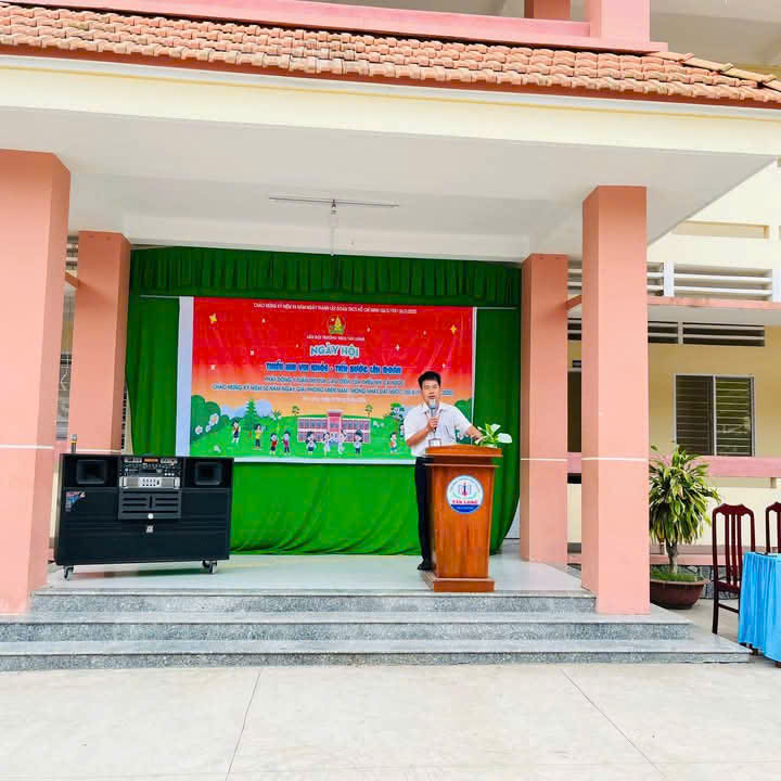 NGÀY 24/3/2025 CHI ĐỘI TRƯỜNG THCS TÂN LONG TỔ CHỨC NGÀY HỘI “THIẾU NHI VUI KHỎE-TIẾN BƯỚC LÊN ĐOÀN”